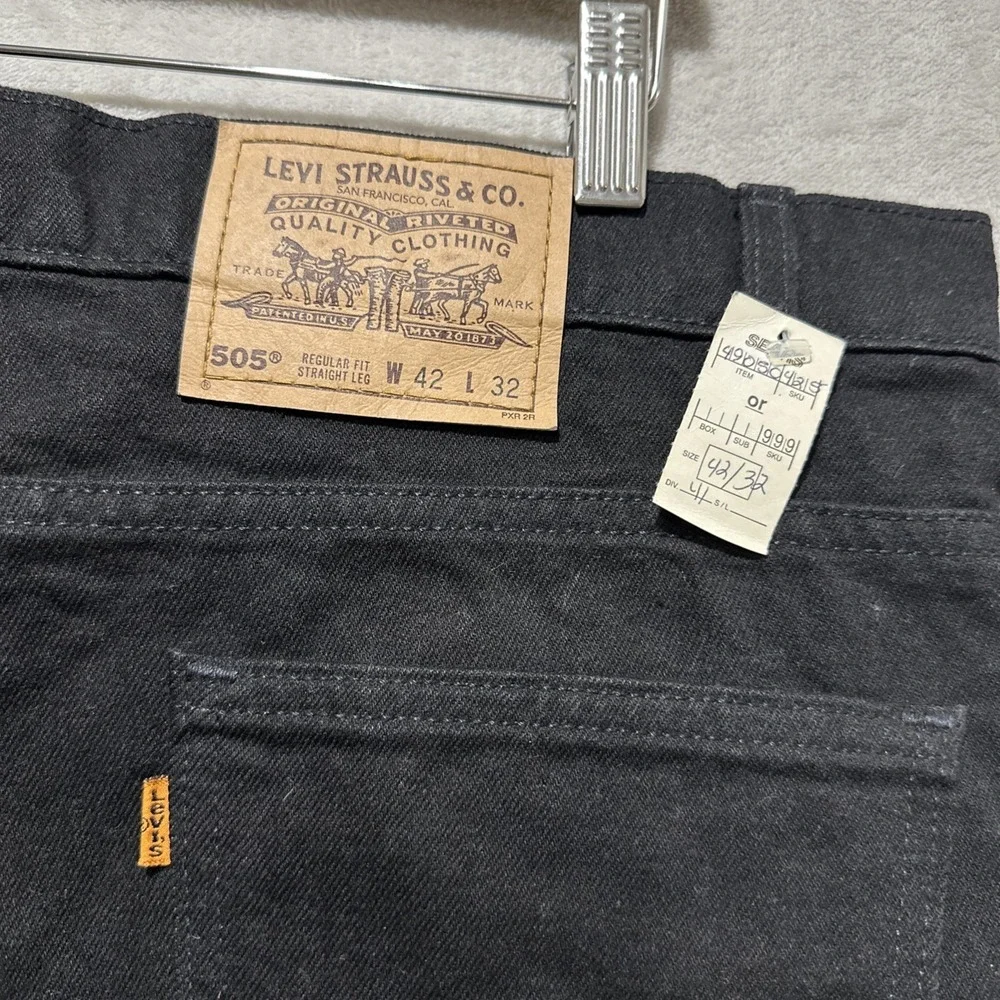 Vintage  Levis 505 Orange Tab 42 Jeans Black Regular Fit Straight Leg USA Made